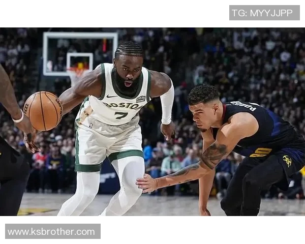 哈茨与凯尔特人激战正酣谁将赢得这场精彩对决的胜利 哈茨与凯尔特人激战正酣谁将赢得这场精彩对决的胜利