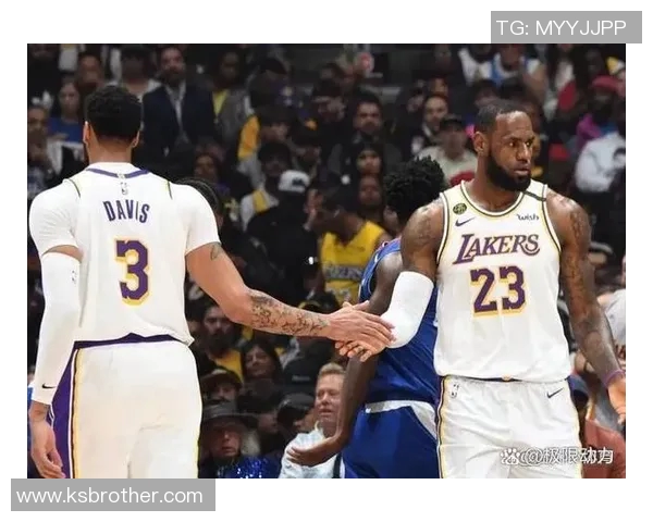 华盛顿与多伦多激战正酣比分揭晓引发球迷热议 华盛顿与多伦多激战正酣比分揭晓引发球迷热议