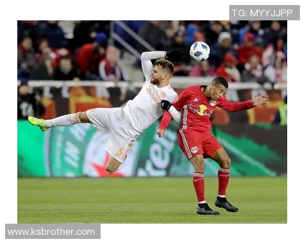 罗森博格与瓦勒伦的激烈对决揭示足球战术的深度与魅力