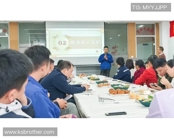 草蜢乐队与年青人激情对决直播活动精彩回顾与现场互动分享 草蜢乐队与年青人激情对决直播活动精彩回顾与现场互动分享